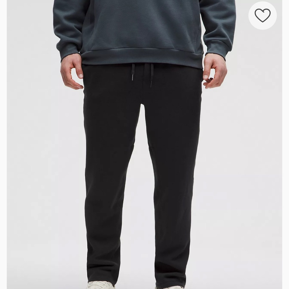 NWT Lululemon Athletica Black Sweatpants Relaxed Fit